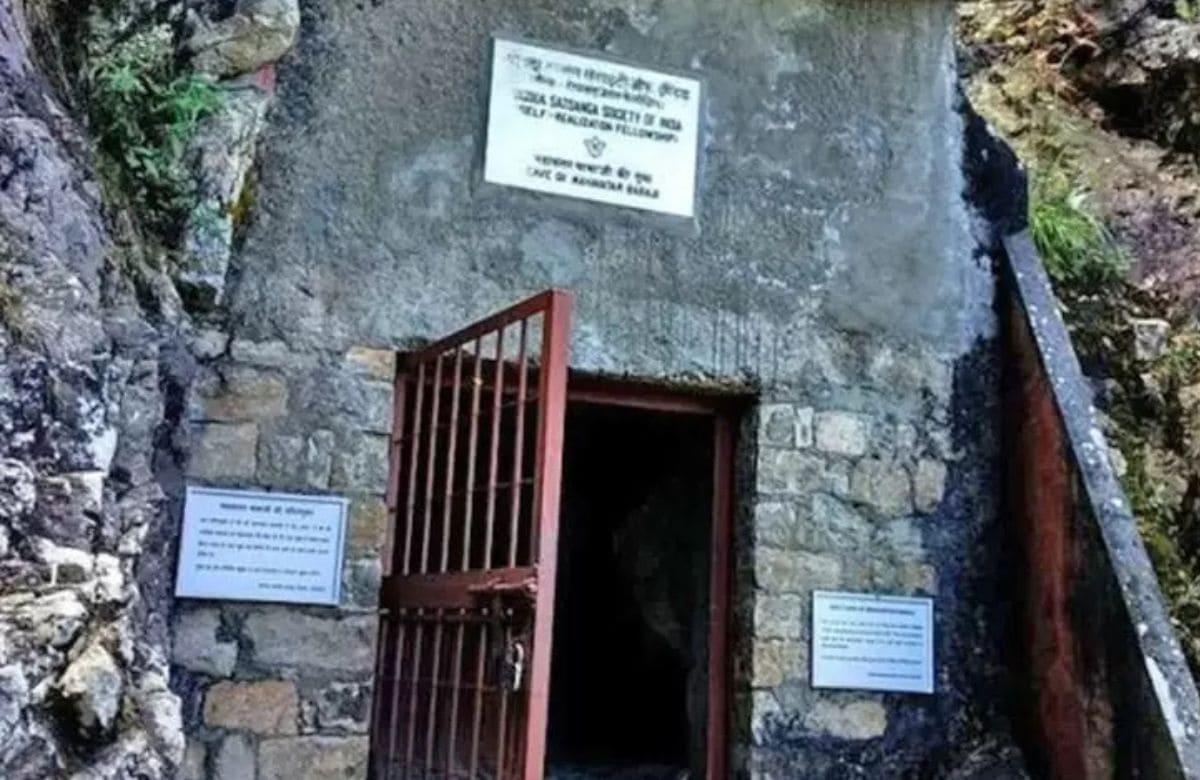 Mahaavtar Babaji Cave, Dwarahat Tour Package